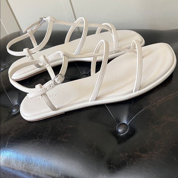 NWOT Sandals - Picture 5 of 6